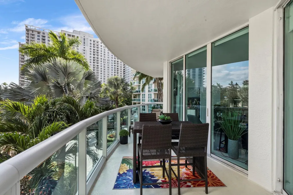 347 N New River Drive Fort Lauderdale FL 33301