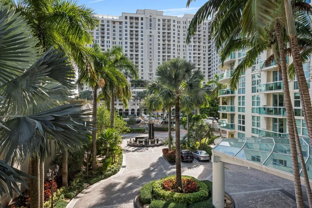 347 N New River Drive Fort Lauderdale FL 33301