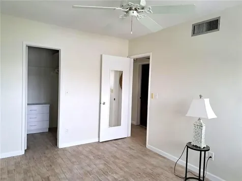 2455 NE 51st Street Fort Lauderdale FL 33308