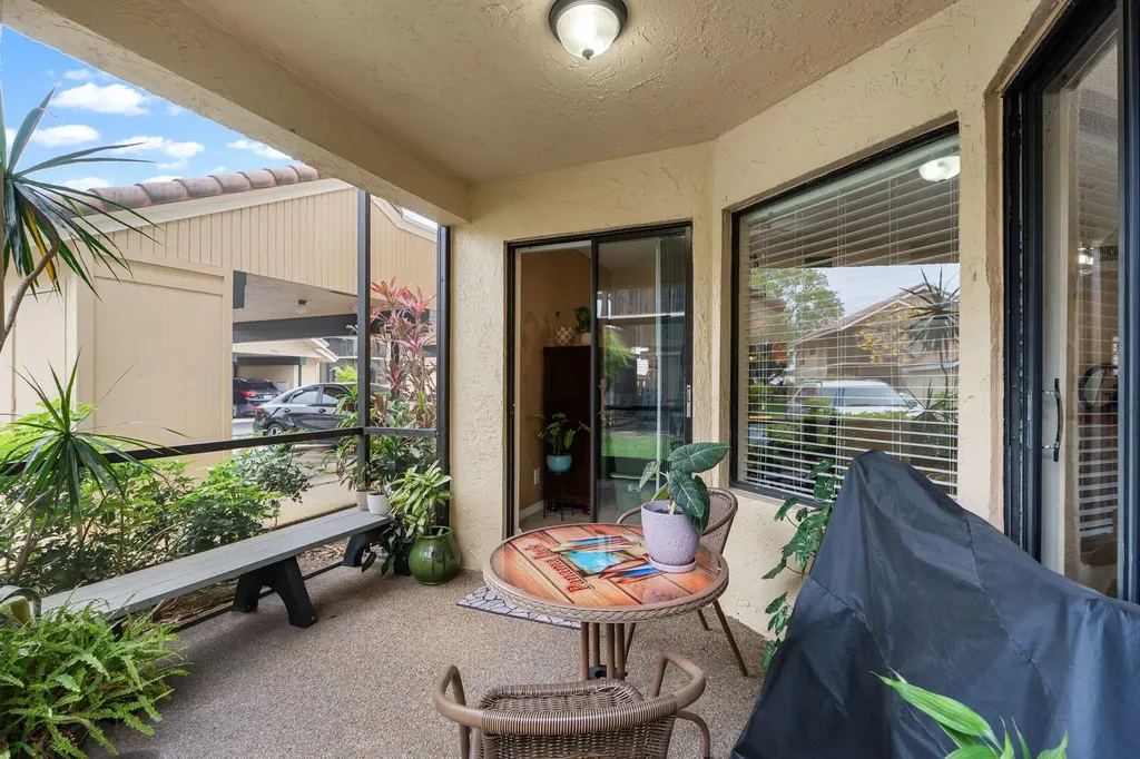 8427 Shadow Court Coral Springs FL 33071