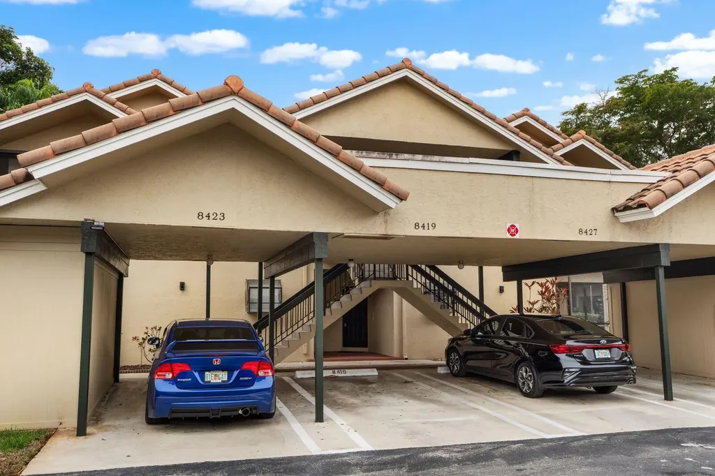 8427 Shadow Court Coral Springs FL 33071