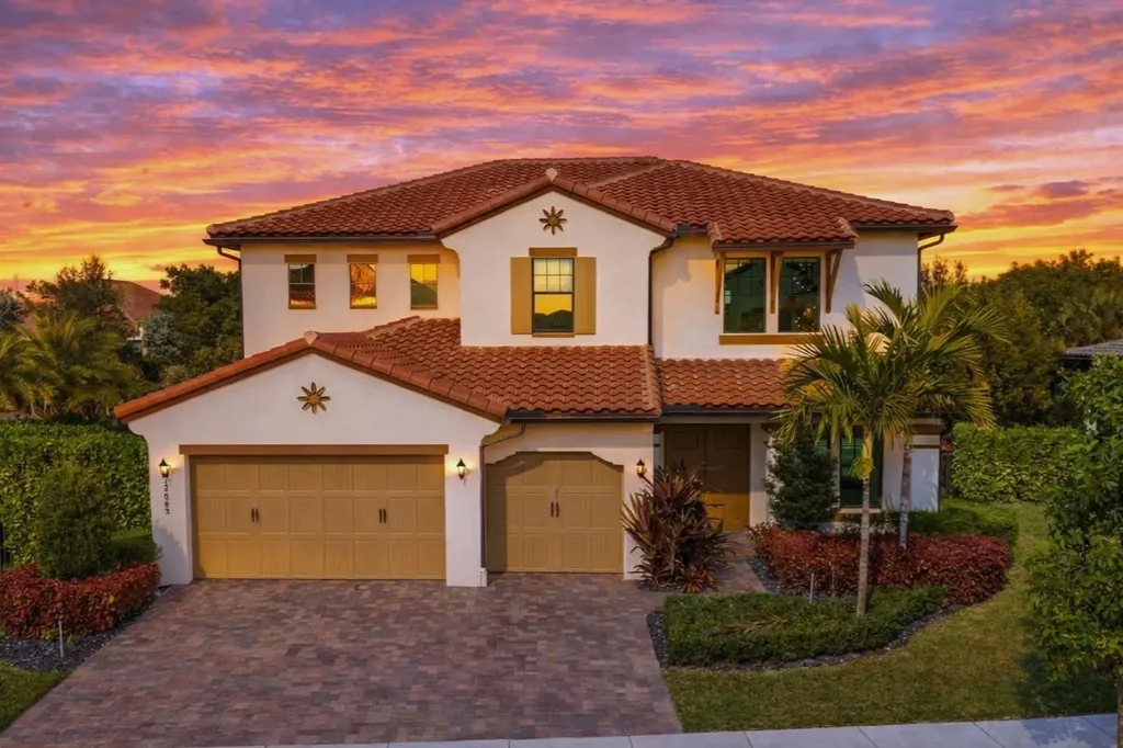 12043 N Baypoint Circle Parkland FL 33076