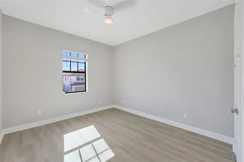 12043 N Baypoint Circle Parkland FL 33076