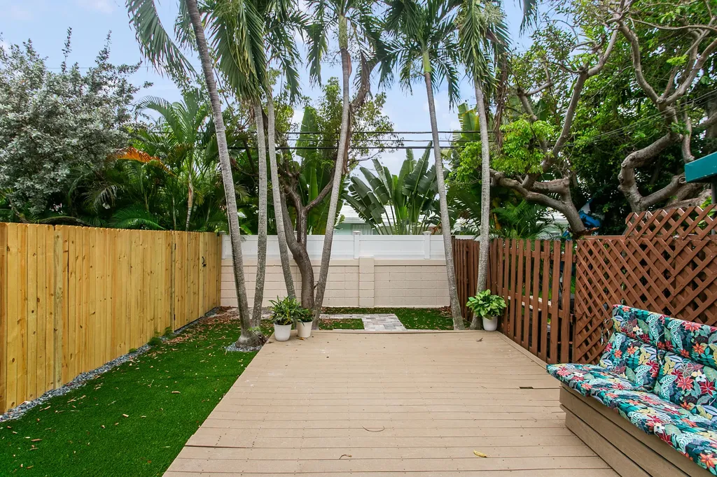 2522 NE 9th Street Fort Lauderdale FL 33304