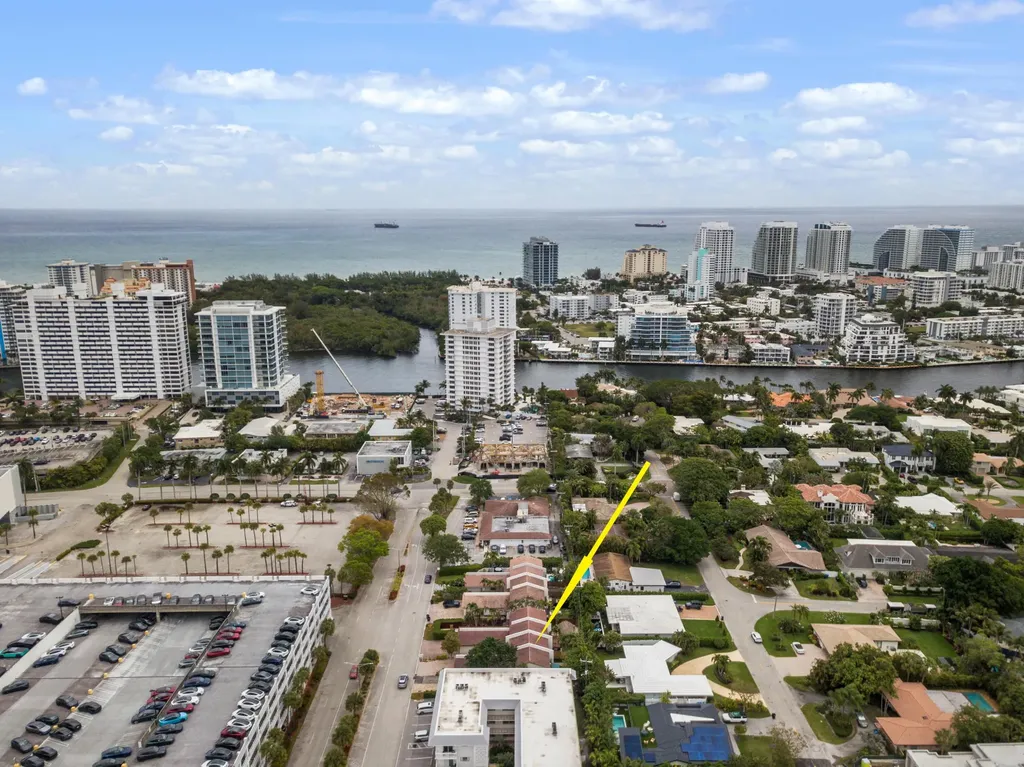 2522 NE 9th Street Fort Lauderdale FL 33304