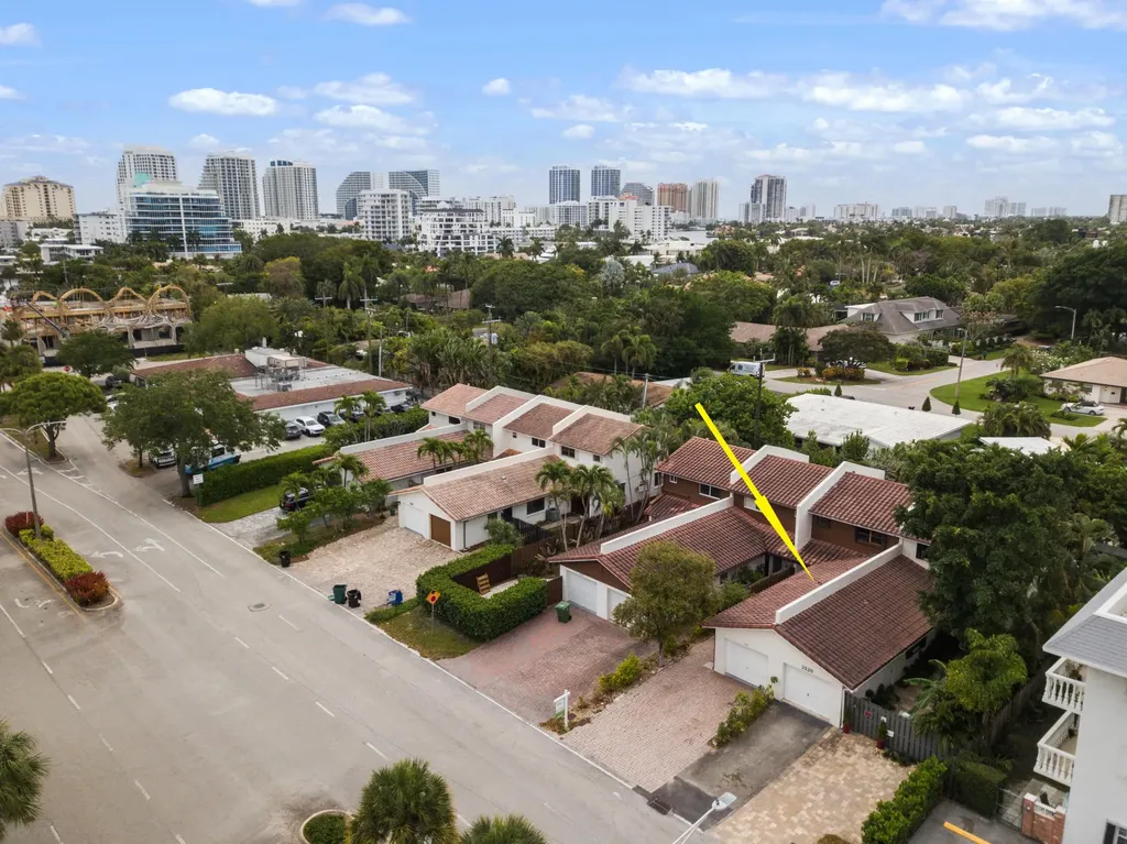 2522 NE 9th Street Fort Lauderdale FL 33304
