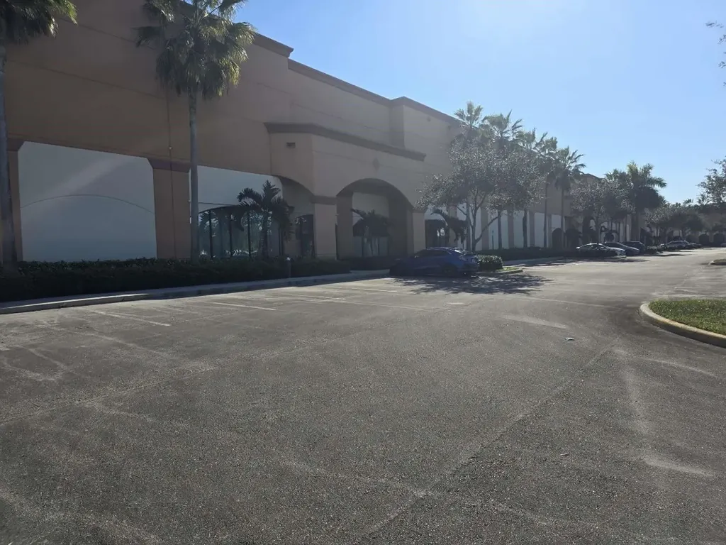 9608-9616 Premier Parkway Miramar FL 33025