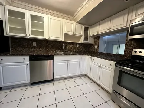 6630 Racquet Club Drive Fort Lauderdale FL 33319