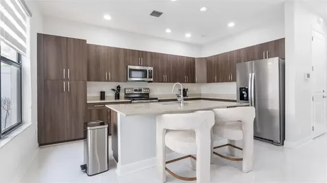 20927 NW 1st Court Pembroke Pines FL 33029