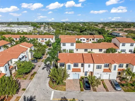 20927 NW 1st Court Pembroke Pines FL 33029