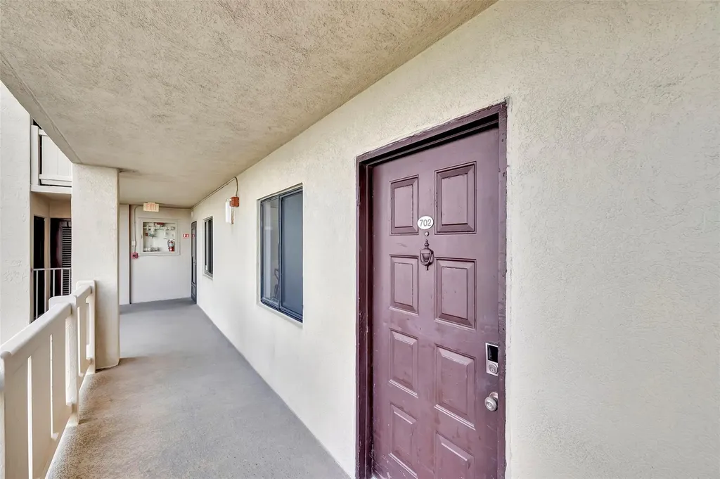 2200 S Cypress Bend Drive Pompano Beach FL 33069