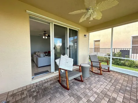 1886 SW Grey Falcon Circle Circle SW Vero Beach FL 32962