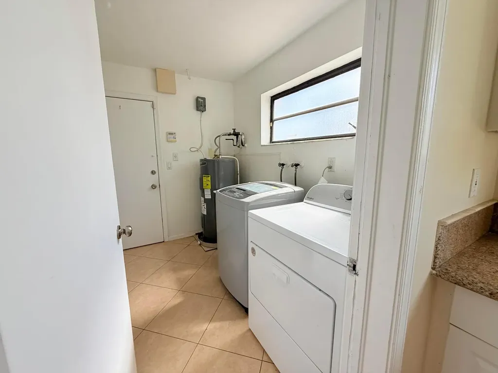 71 Laredo Lane Boca Raton FL 33487