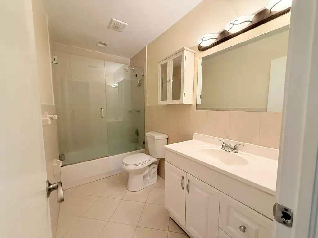 71 Laredo Lane Boca Raton FL 33487