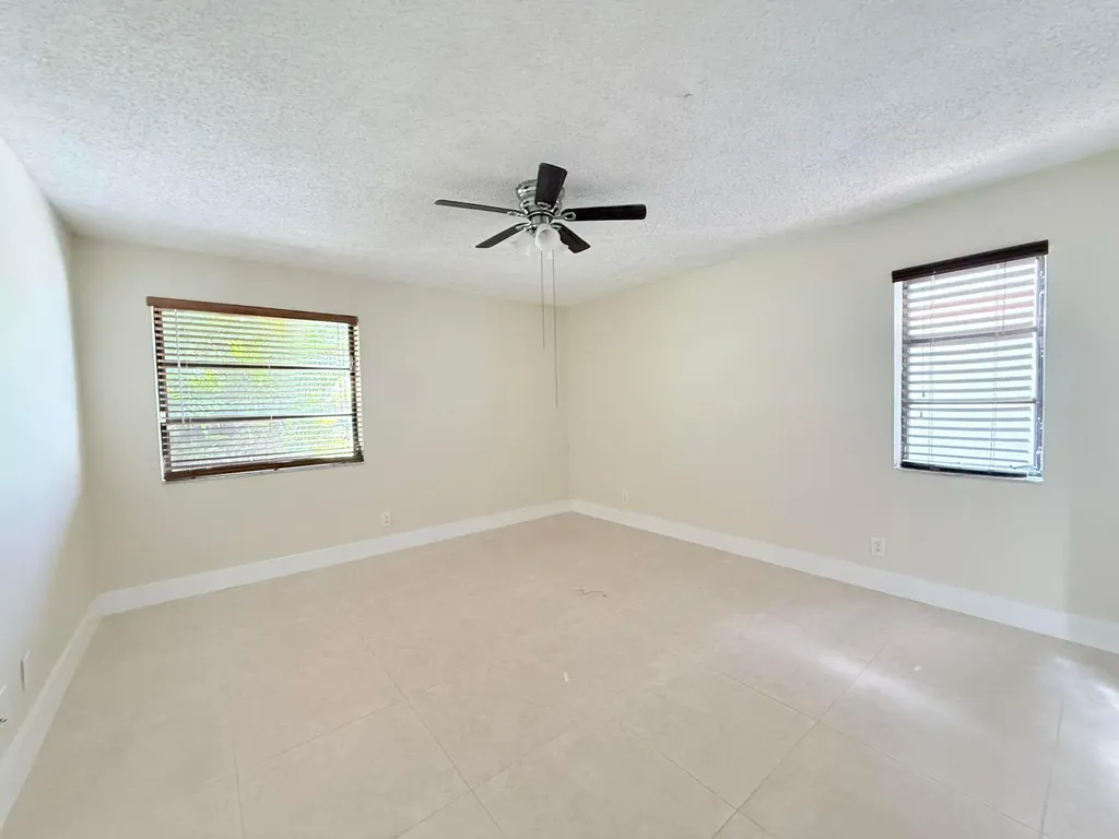 71 Laredo Lane Boca Raton FL 33487