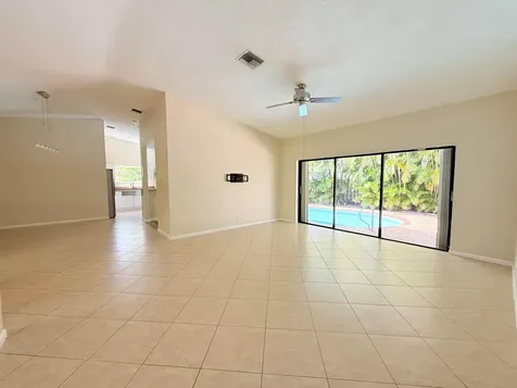 71 Laredo Lane Boca Raton FL 33487