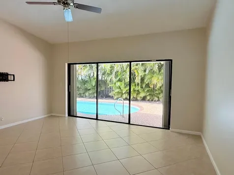 71 Laredo Lane Boca Raton FL 33487