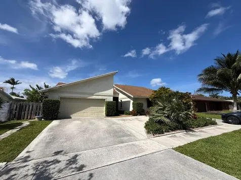 71 Laredo Lane Boca Raton FL 33487