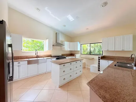71 Laredo Lane Boca Raton FL 33487