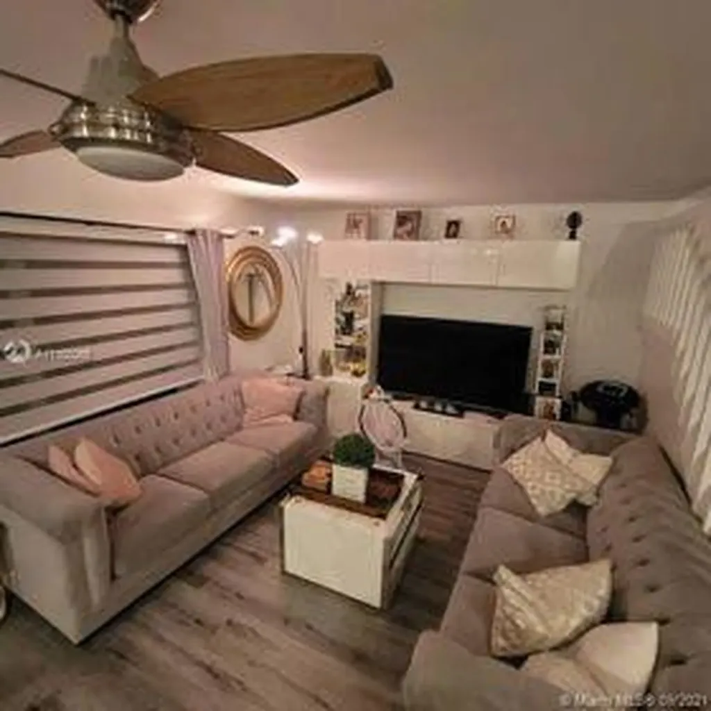 9335 NW 45th Street Sunrise FL 33351
