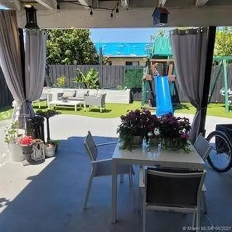 9335 NW 45th Street Sunrise FL 33351