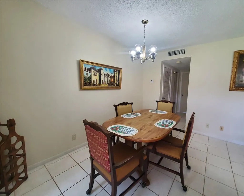 5300 Washington Street Hollywood FL 33021