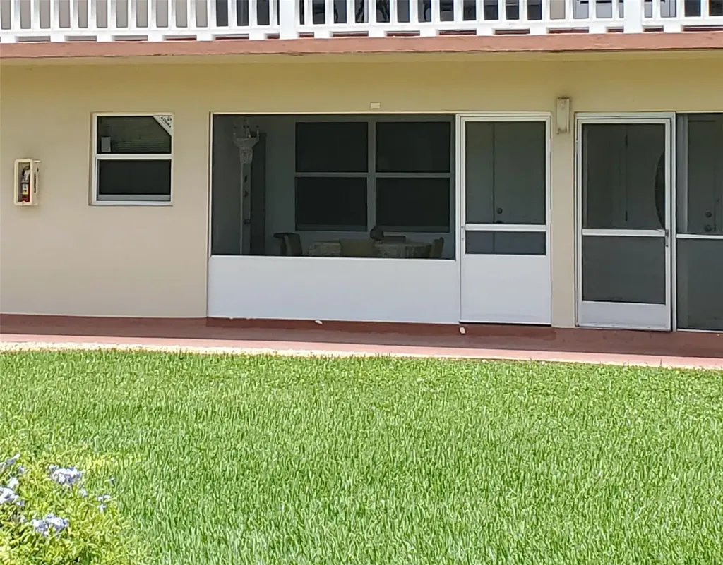 5300 Washington Street Hollywood FL 33021