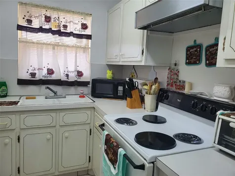 5300 Washington Street Hollywood FL 33021