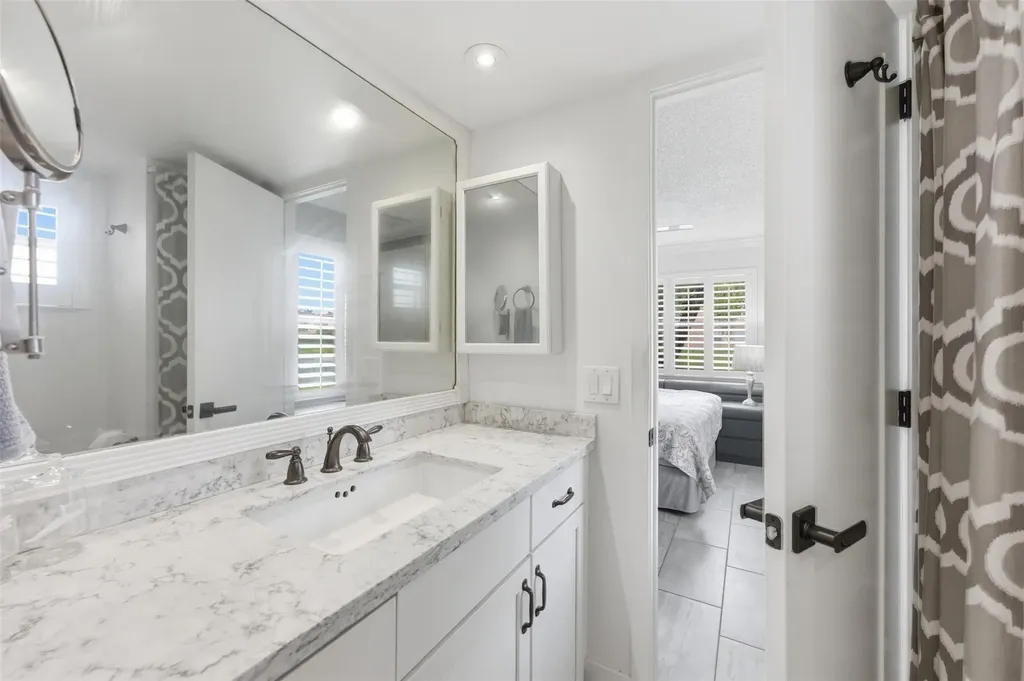 9460 Sunrise Lakes Boulevard Sunrise FL 33322