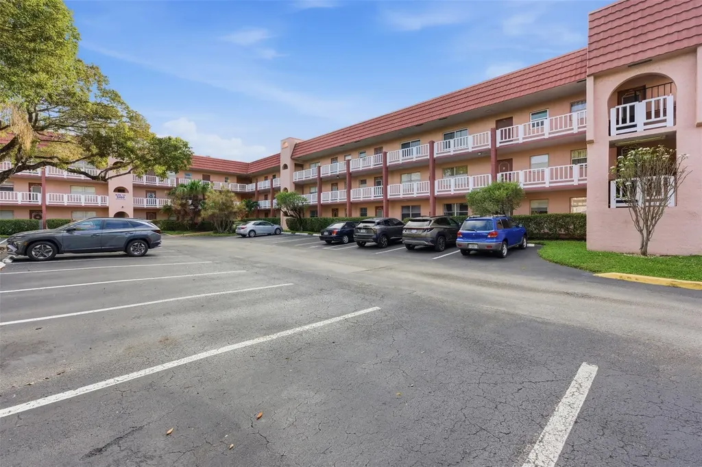 9460 Sunrise Lakes Boulevard Sunrise FL 33322