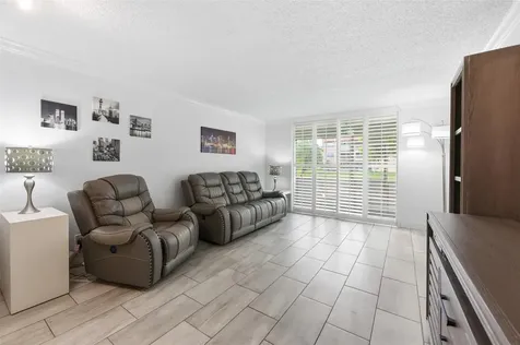 9460 Sunrise Lakes Boulevard Sunrise FL 33322
