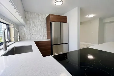 16919 N Bay Road Sunny Isles Beach FL 33160