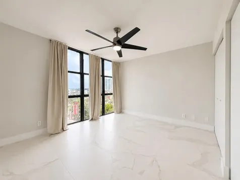 16919 N Bay Road Sunny Isles Beach FL 33160
