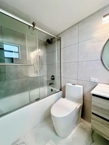 16919 N Bay Road Sunny Isles Beach FL 33160