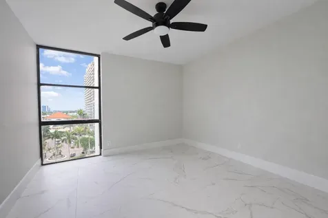 16919 N Bay Road Sunny Isles Beach FL 33160