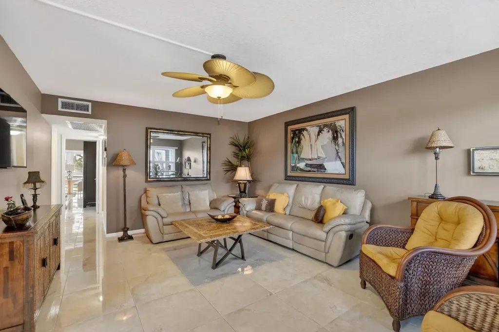 3020 Islewood D Deerfield Beach FL 33442