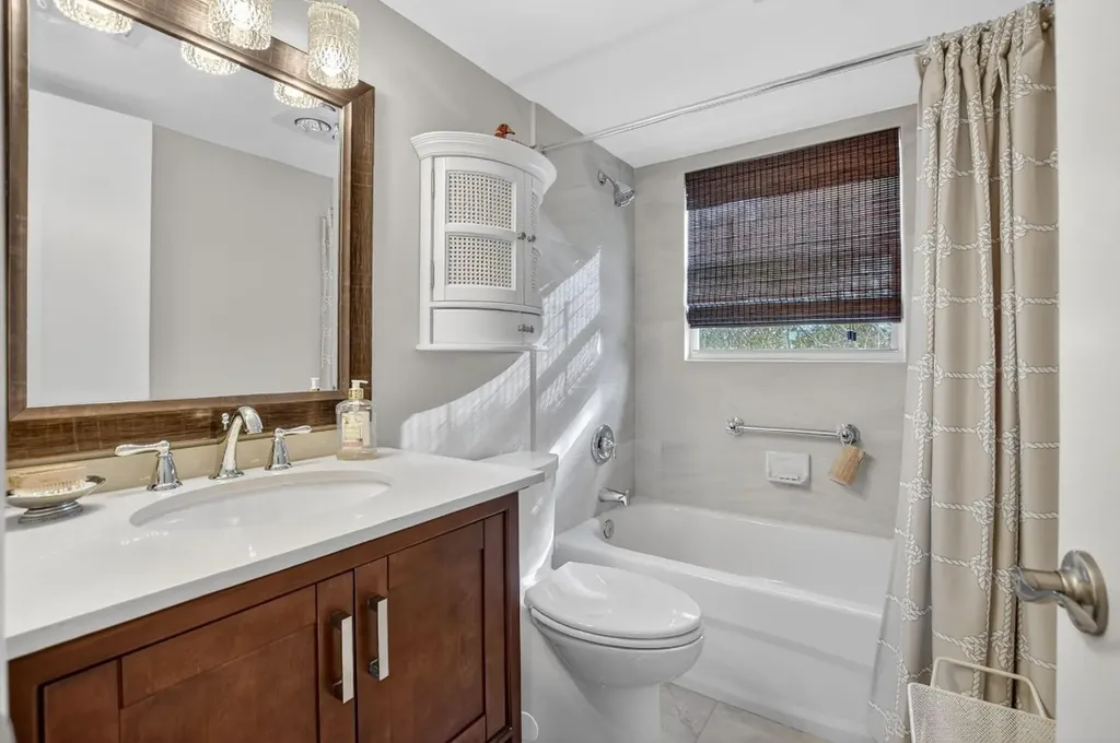 3020 Islewood D Deerfield Beach FL 33442