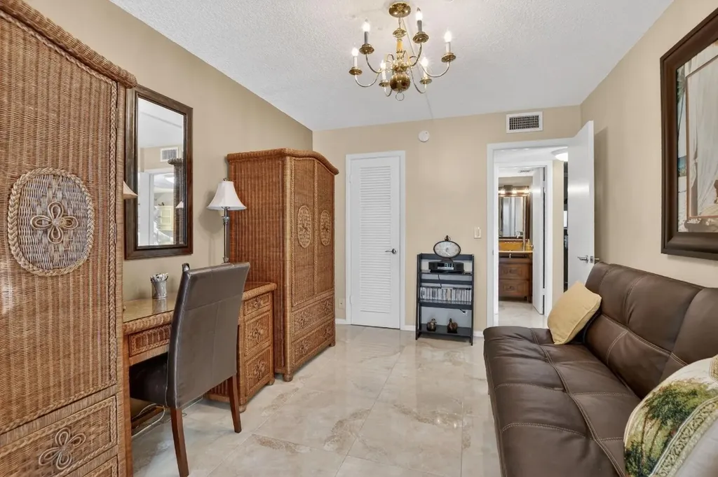 3020 Islewood D Deerfield Beach FL 33442