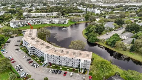 3020 Islewood D Deerfield Beach FL 33442