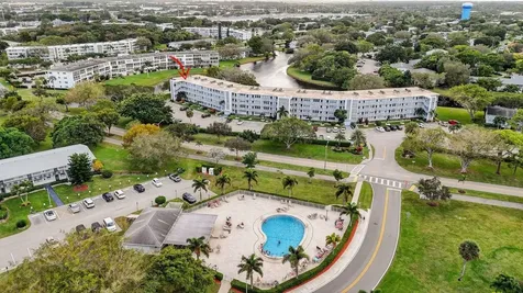 3020 Islewood D Deerfield Beach FL 33442