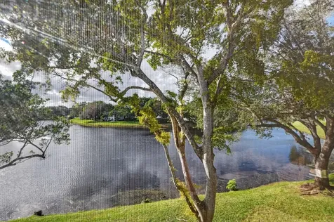 3020 Islewood D Deerfield Beach FL 33442
