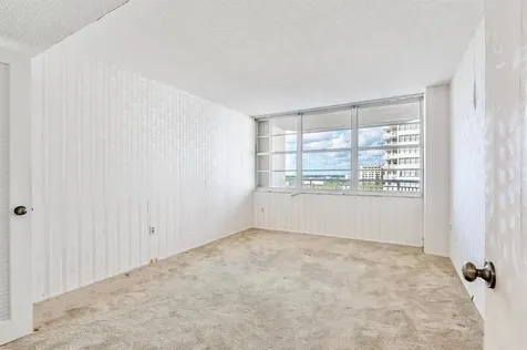 18031 Biscayne Boulevard Aventura FL 33160