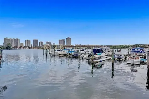18031 Biscayne Boulevard Aventura FL 33160