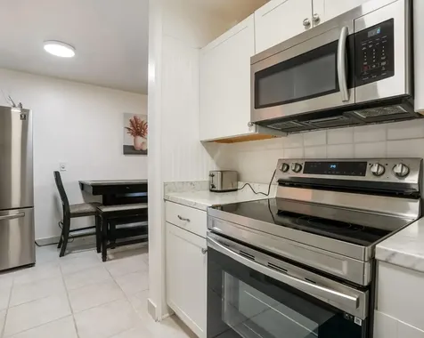 Hallandale Beach FL 33009