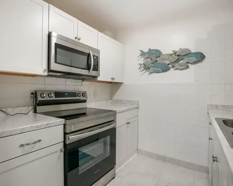 Hallandale Beach FL 33009