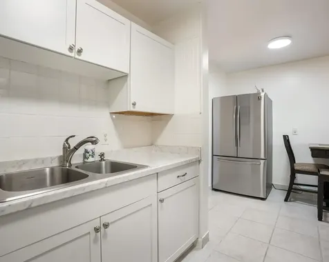 Hallandale Beach FL 33009