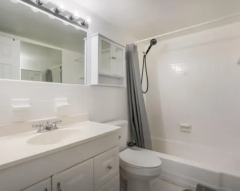 Hallandale Beach FL 33009