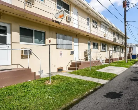 Hallandale Beach FL 33009