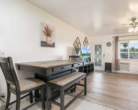 Hallandale Beach FL 33009