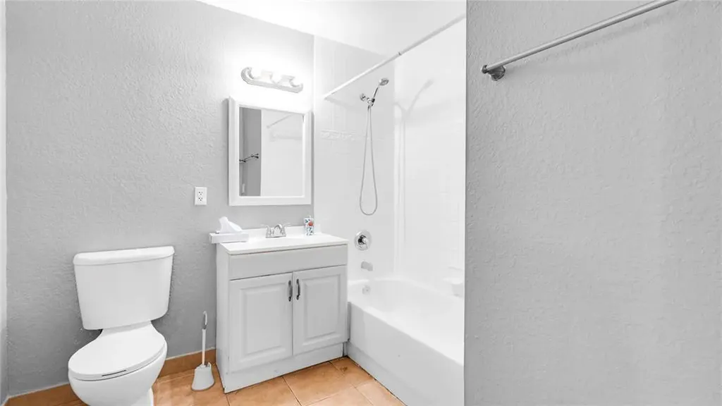 330 SW Avondale Drive Pompano Beach FL 33060